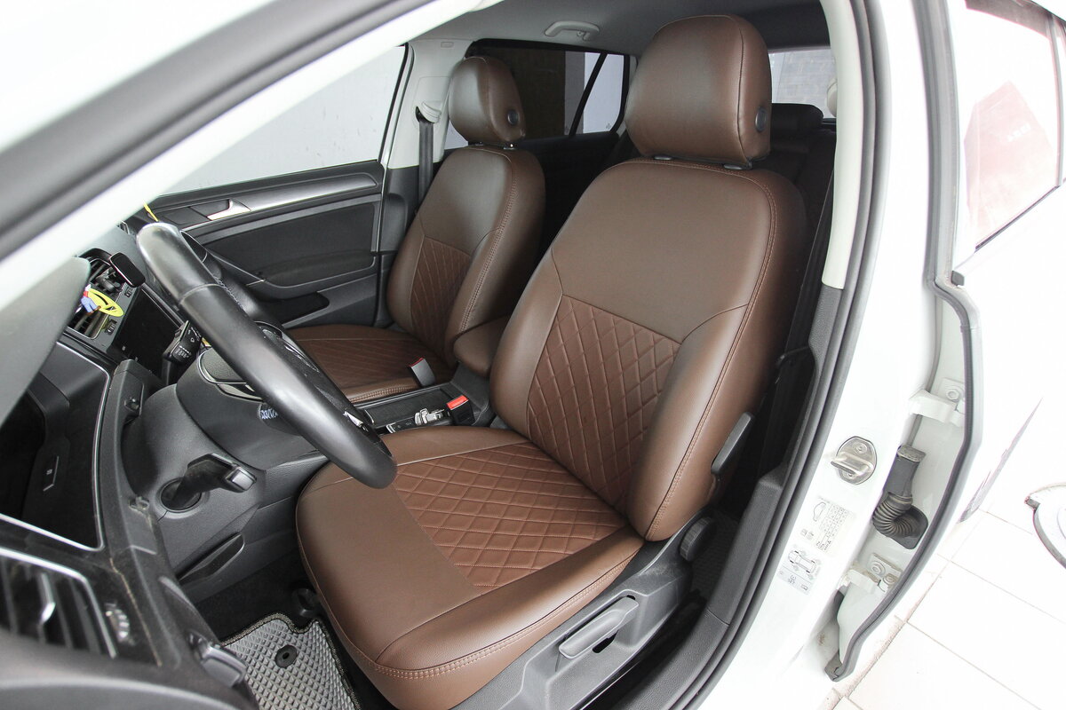 Авточохли для Volkswagen e-Golf 2012-2017