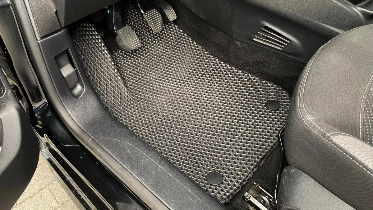 EVA коврики Peugeot 208