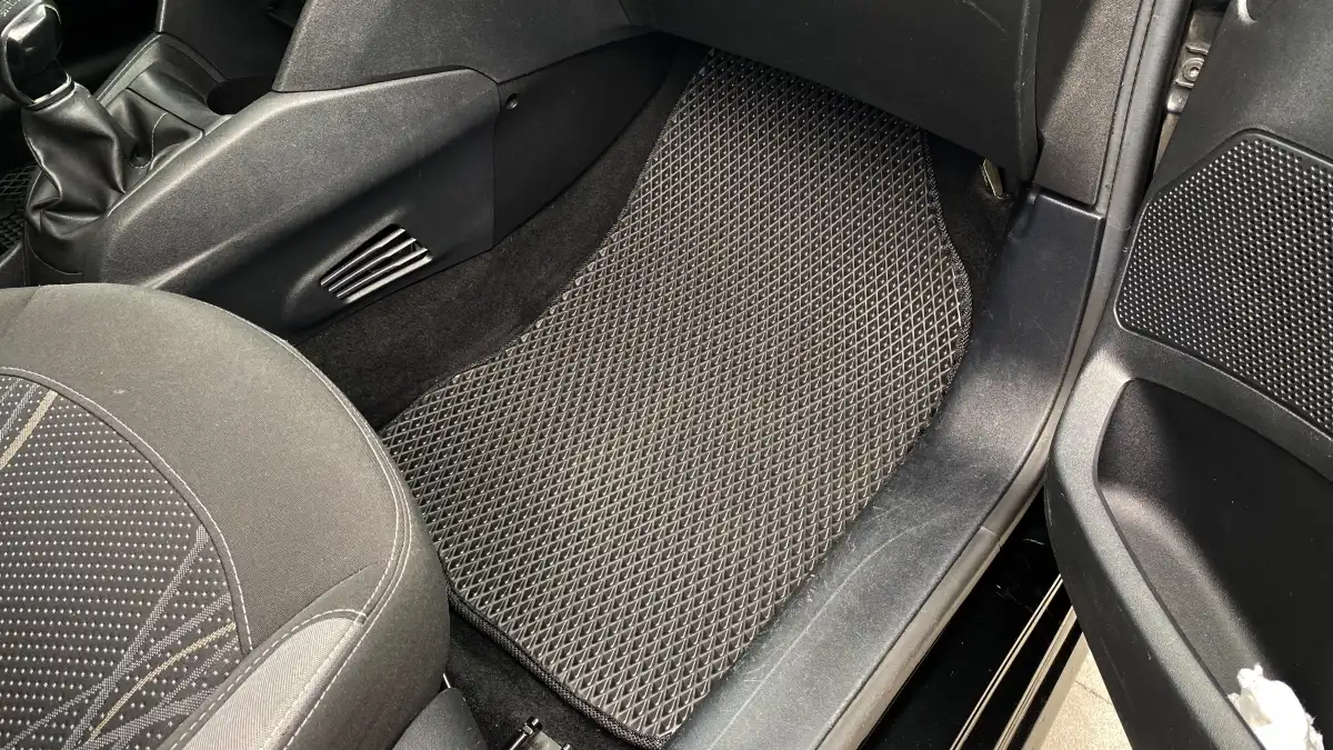 EVA коврики Peugeot 208