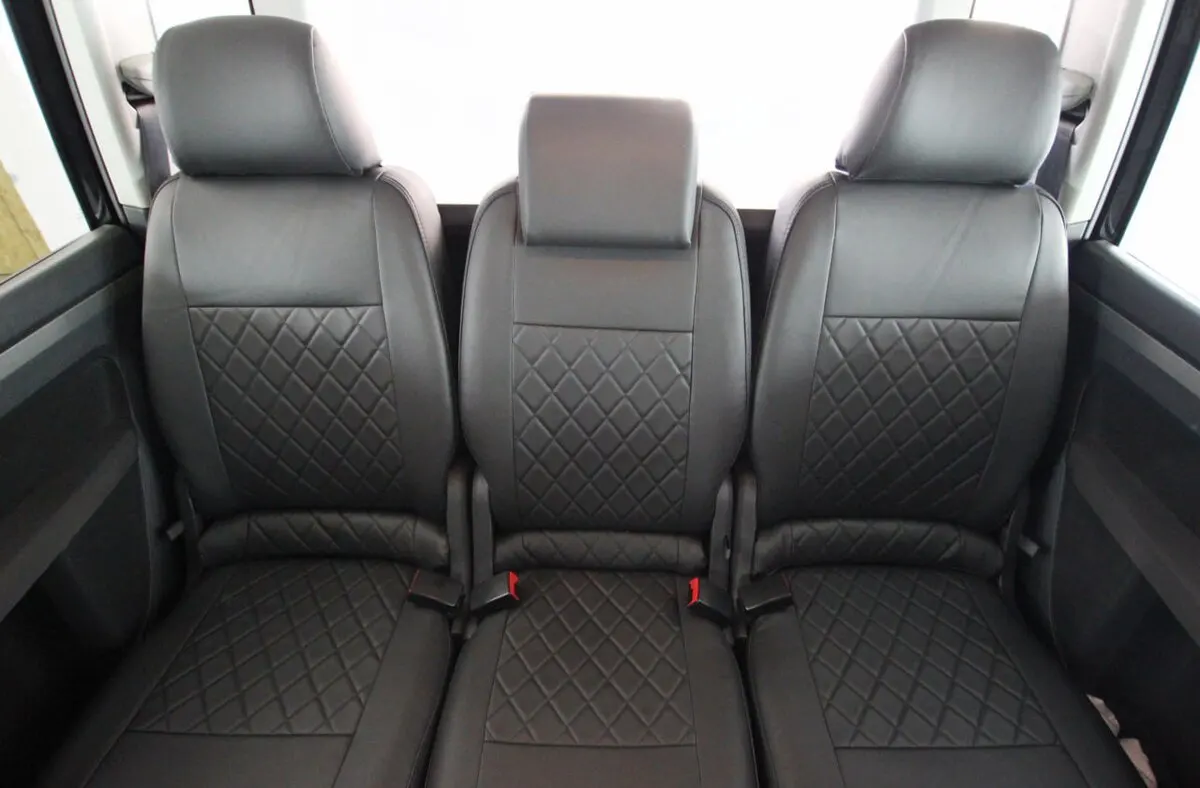 Авточохли для Volkswagen Touran I 2003-2006
