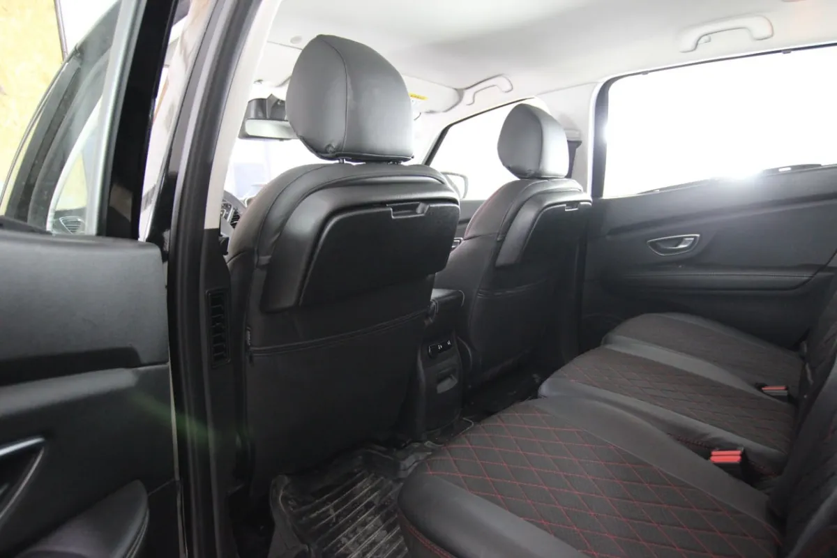 Авточохли для Renault Grand Scenic 4