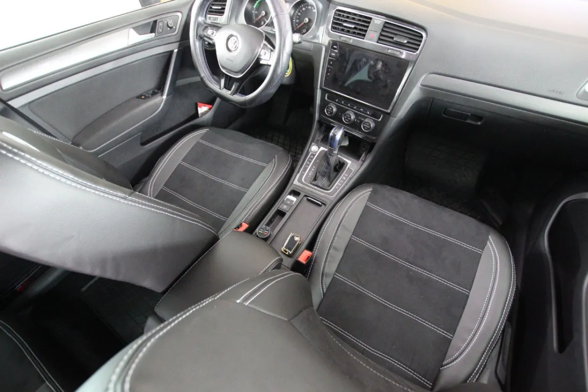 Авточохли для Volkswagen Golf 7