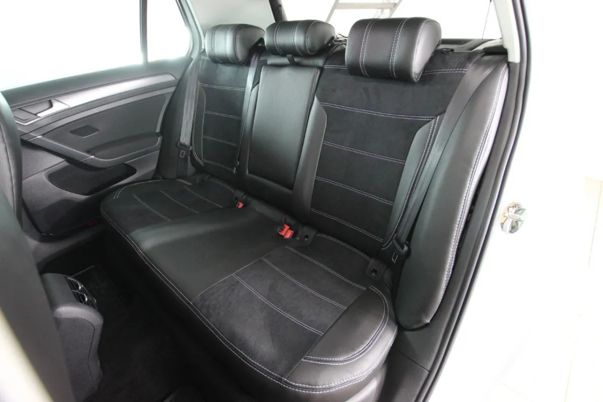 Авточохли для Volkswagen Golf 7