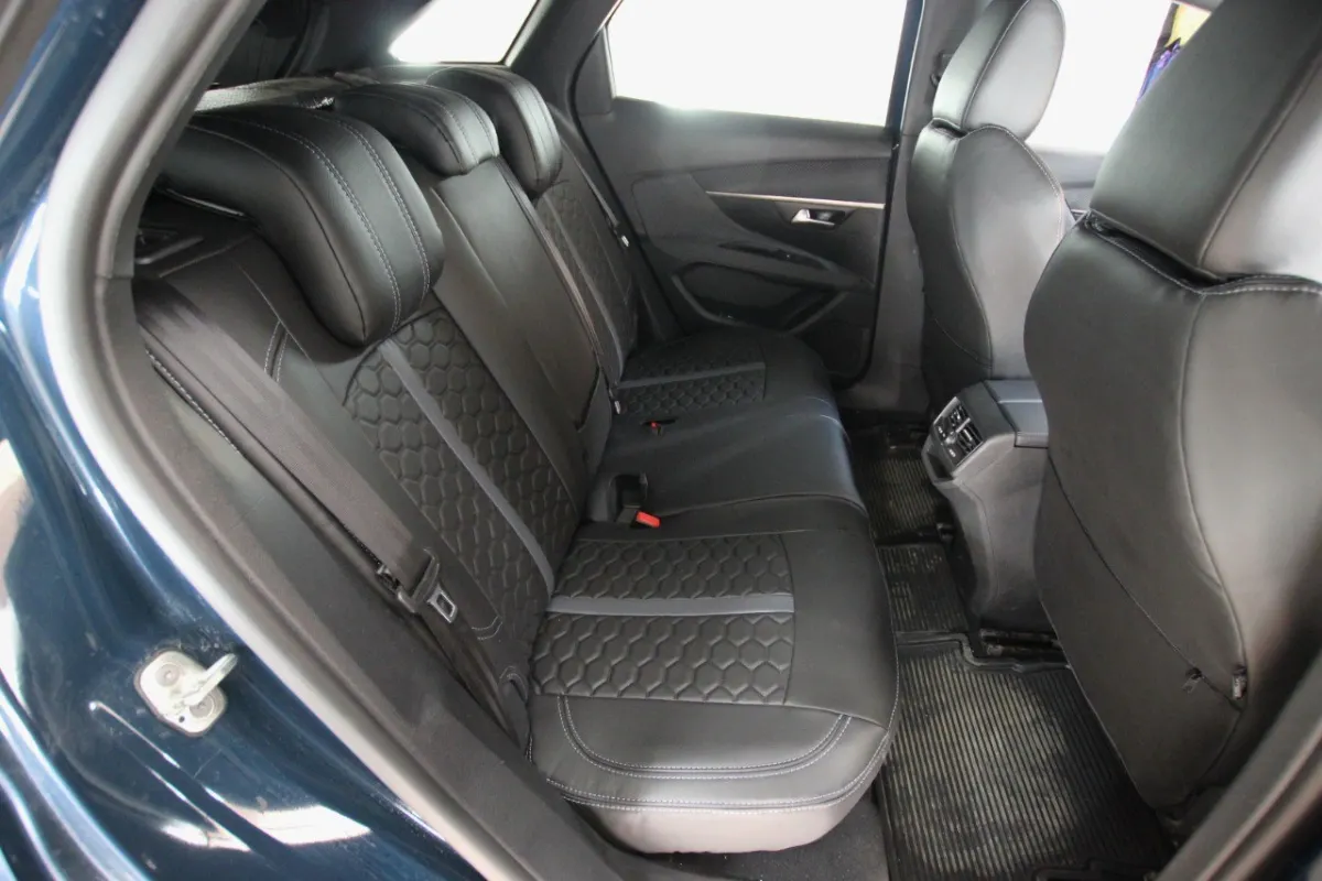 Авточохли для Peugeot 3008 II