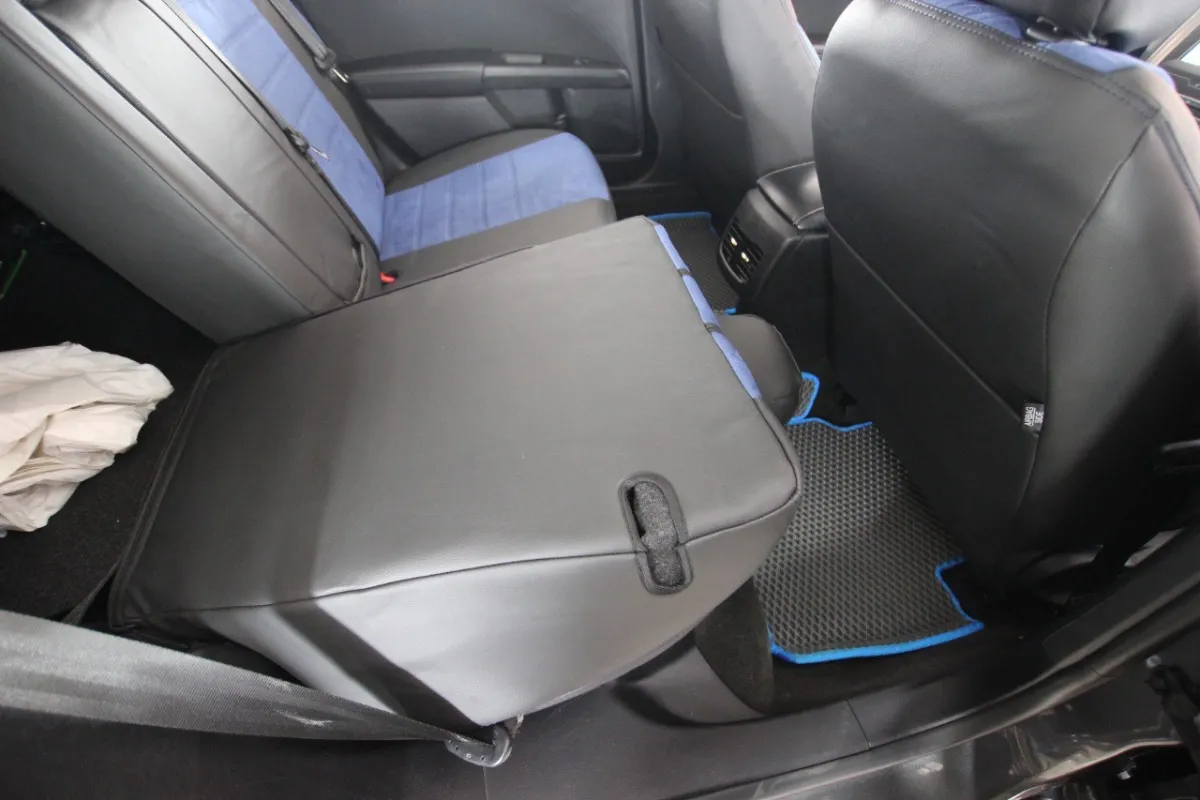 Авточохли для Ford Fusion II (North America)