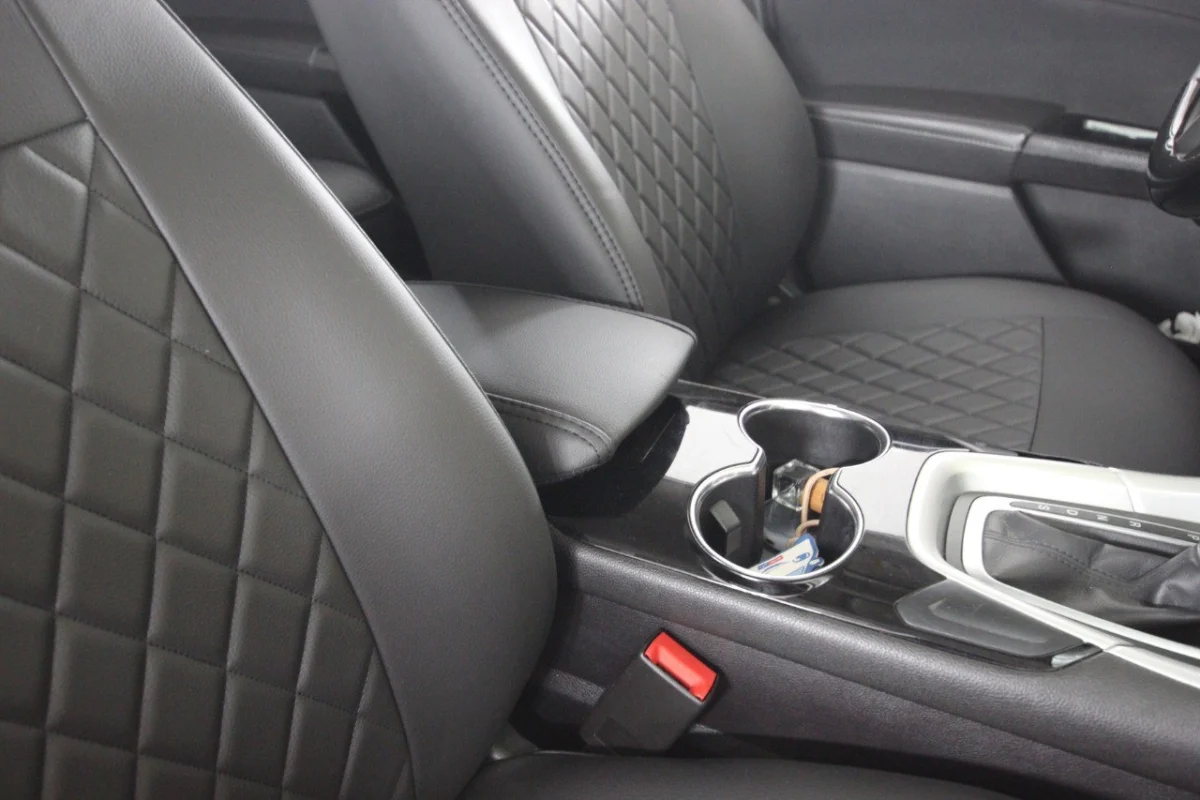 Авточохли для Ford Fusion (North America)