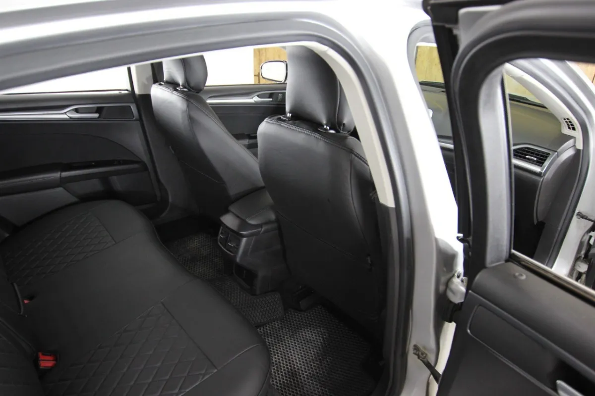 Авточохли для Ford Fusion (North America)