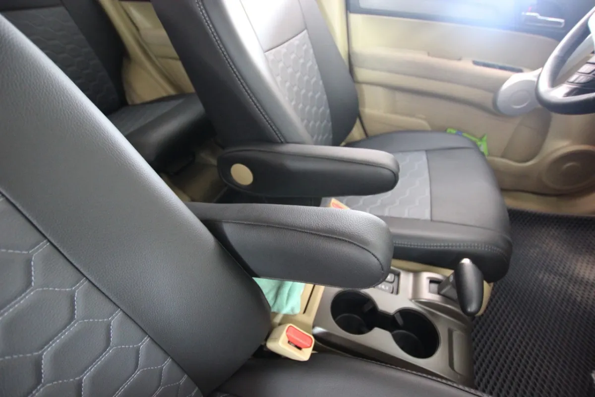 Авточохли для Honda CR-V III