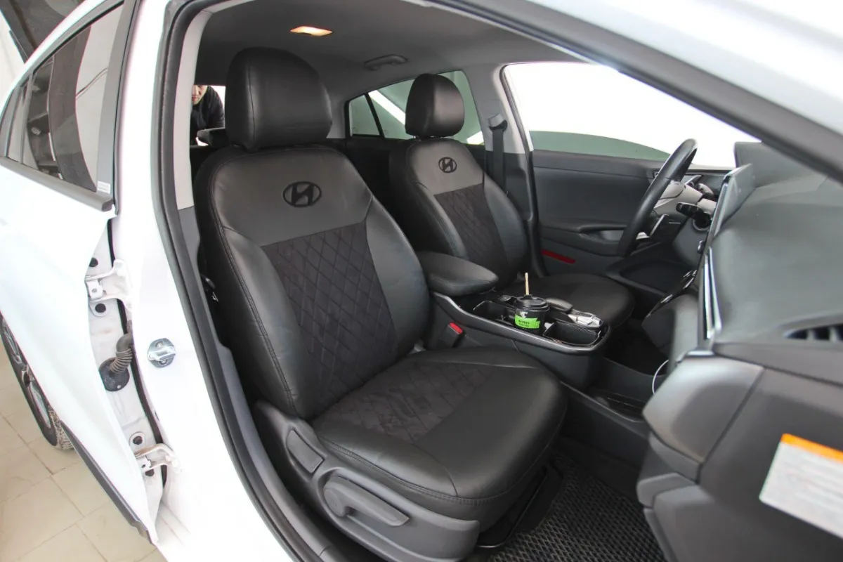 Авточохли для Hyundai IONIQ electric