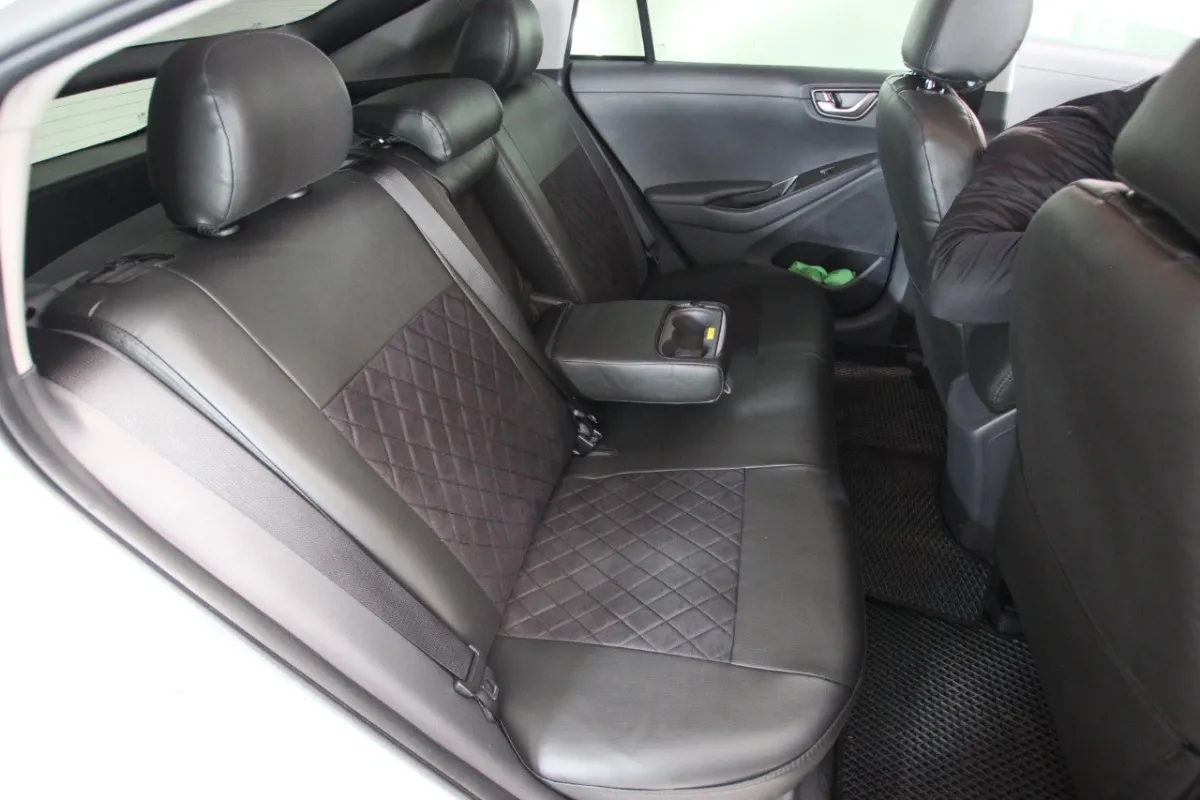 Авточохли для Hyundai IONIQ electric