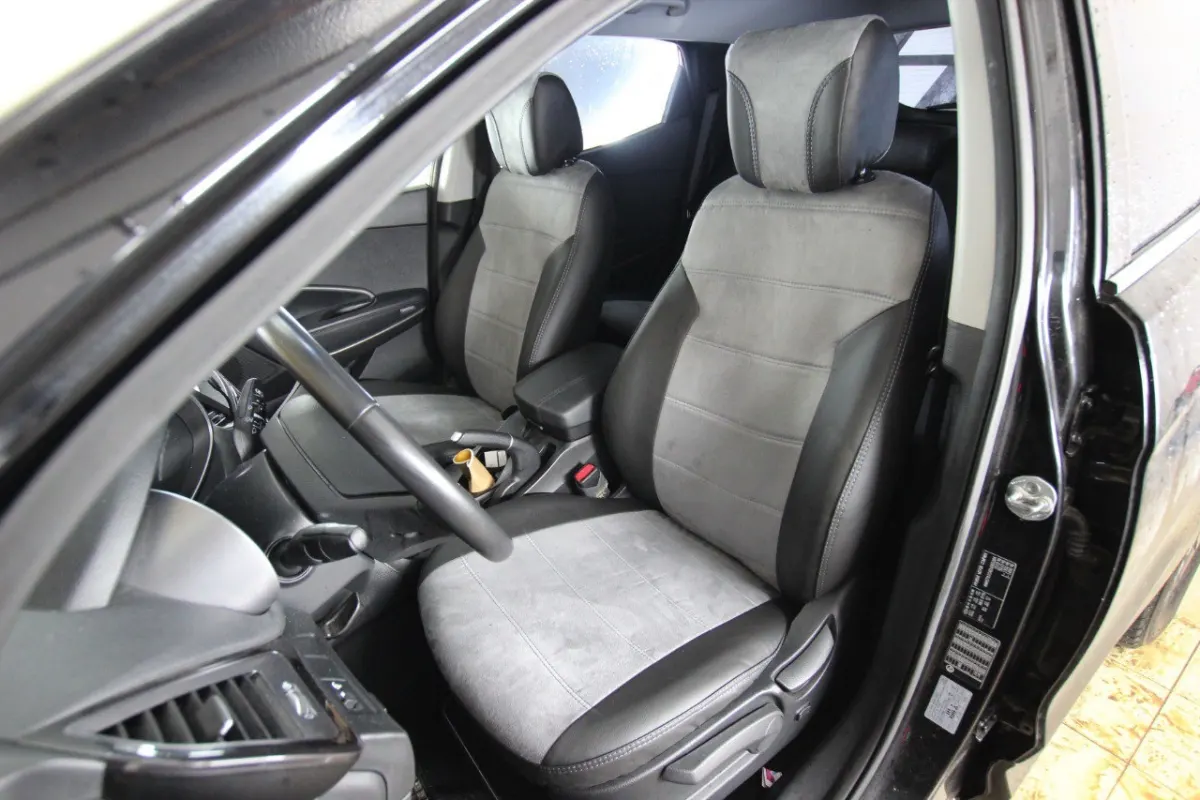 Чохли на сидіння Hyundai Santa FE III