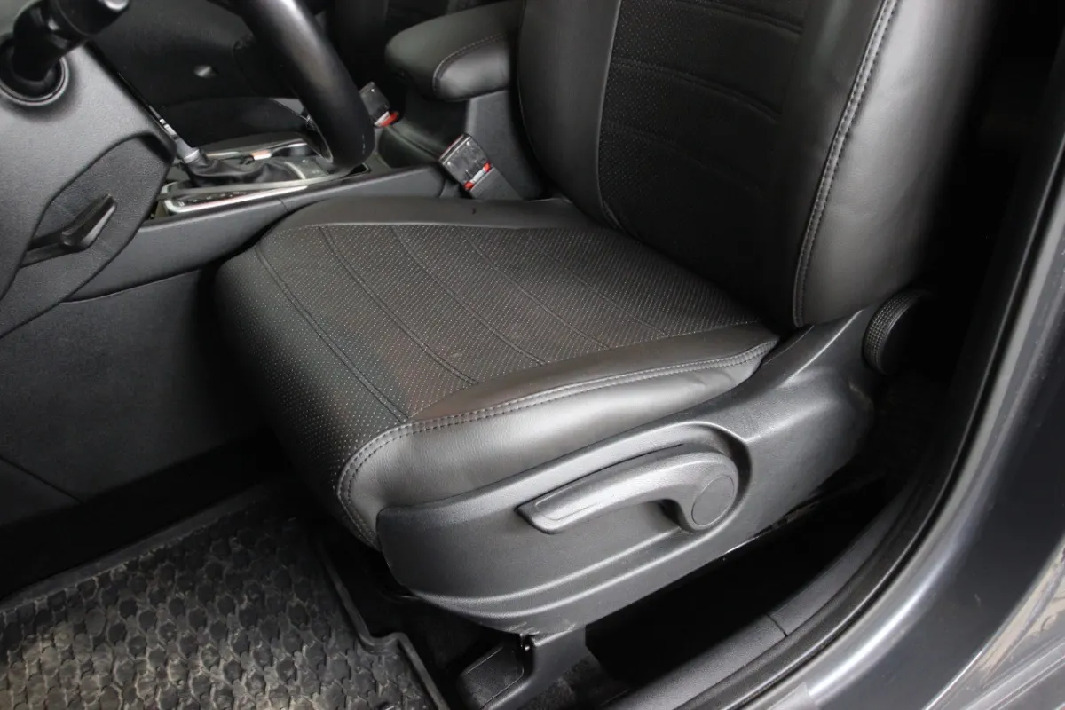 Авточохли для Kia Sportage 4