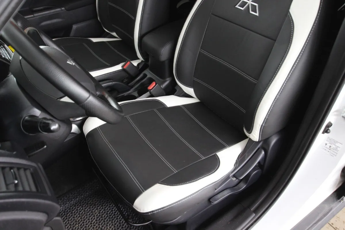 Авточохли для Mitsubishi ASX