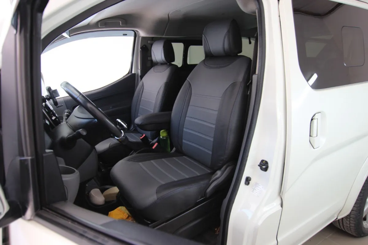 Авточохли для Nissan e-NV200
