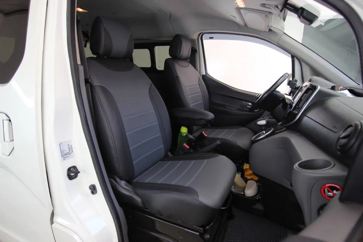 Авточохли для Nissan e-NV200