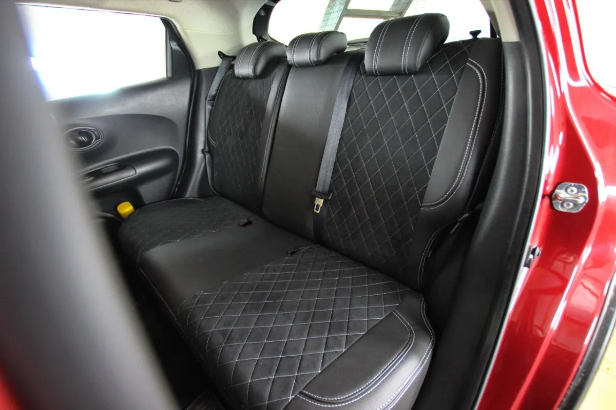 Авточохли для Nissan Juke I