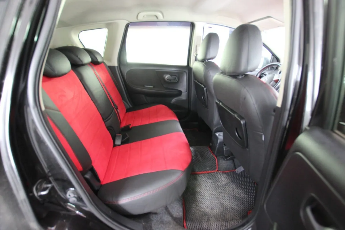 Авточохли для Nissan Note I