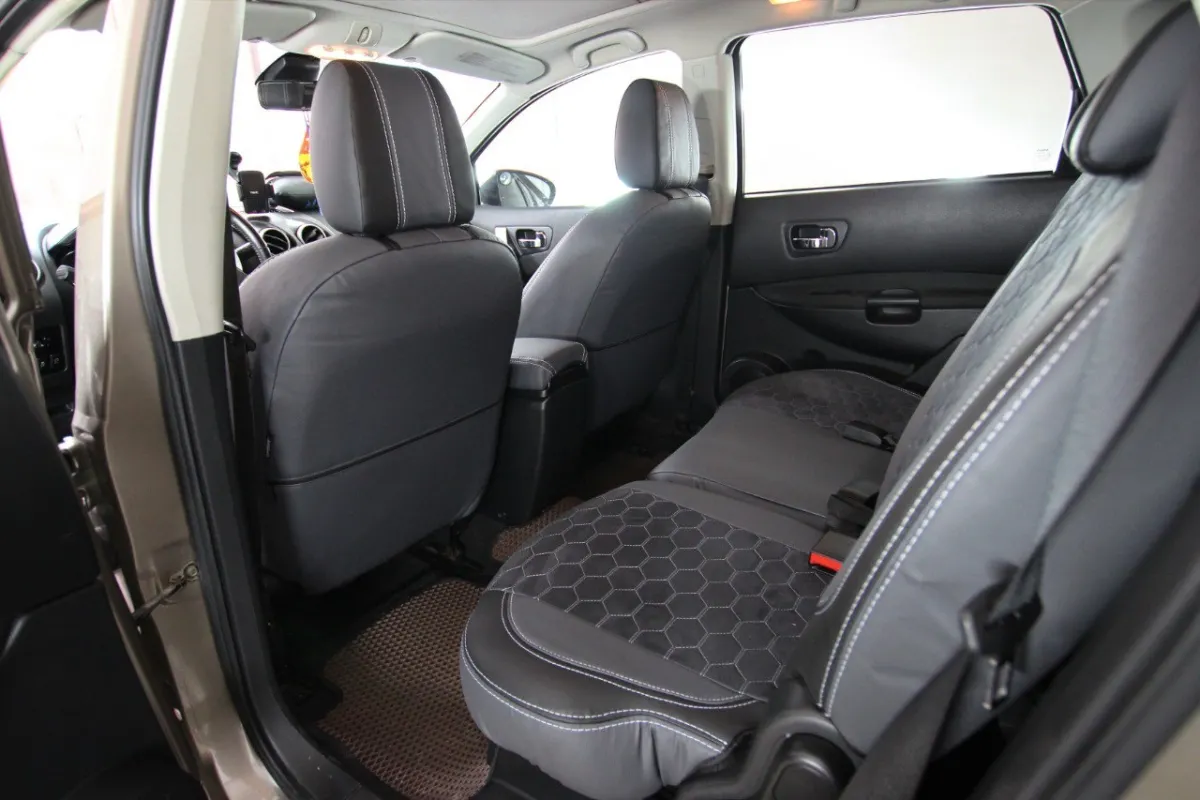 Авточохли для Nissan Qashqai+2 