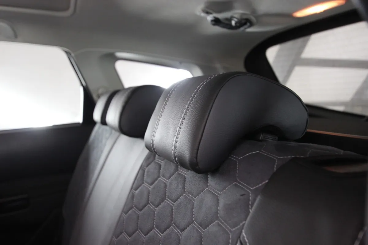 Авточохли для Nissan Qashqai+2 