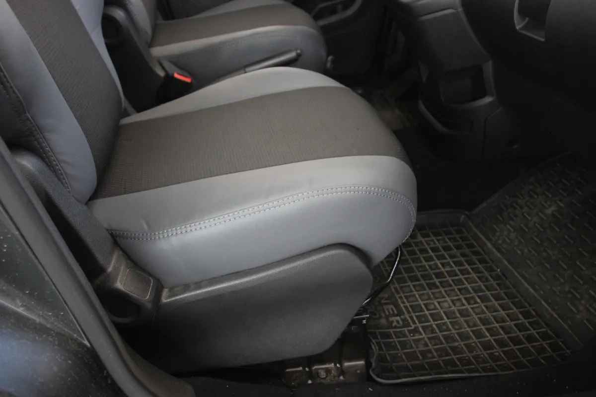 Авточохли для Peugeot Partner II Tepee Like