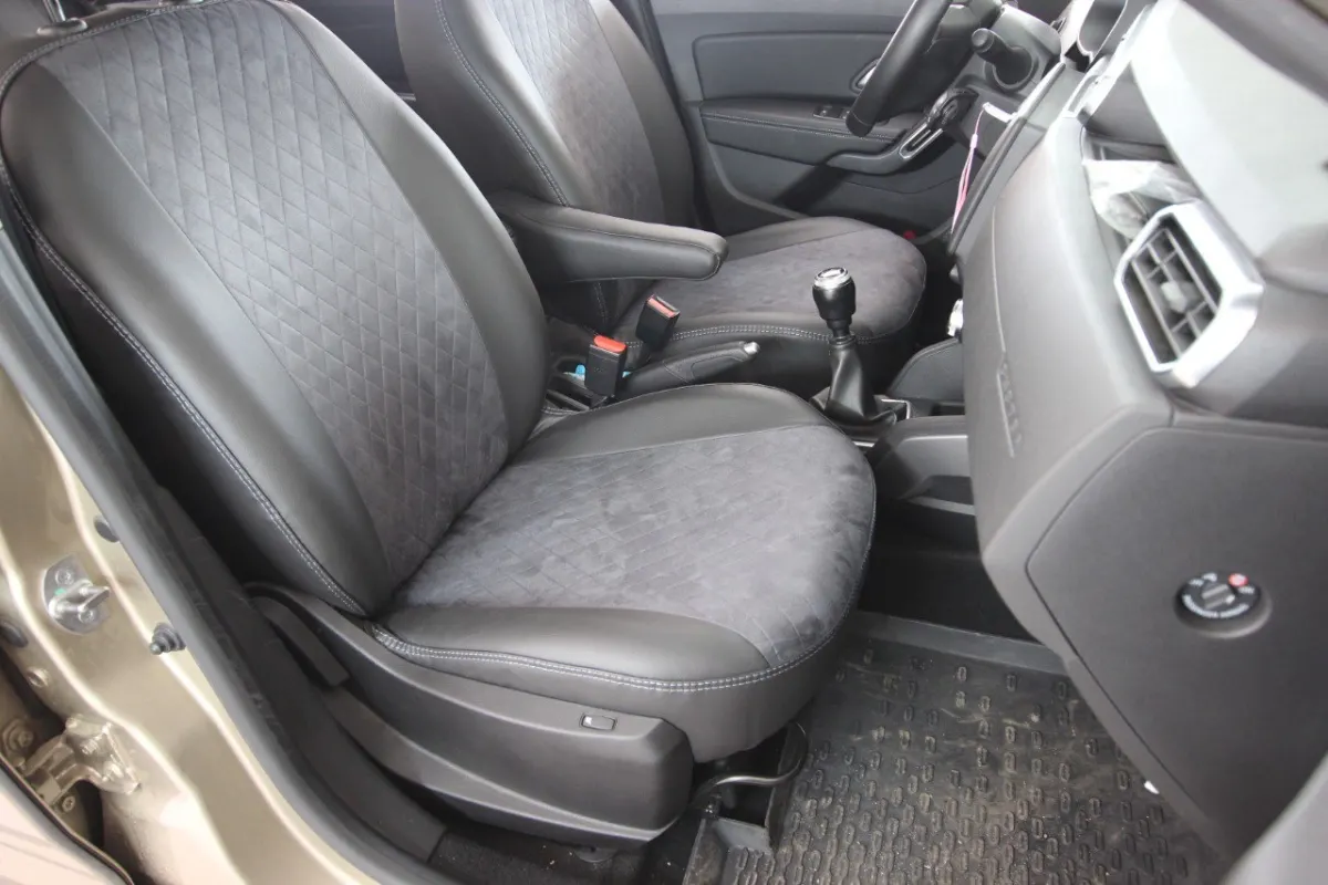 Авточохли для Renault Duster I