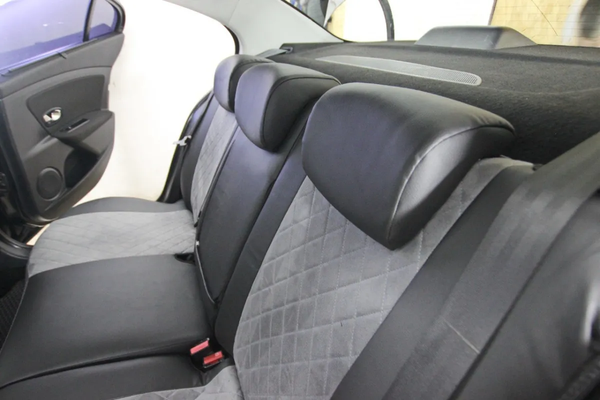 Авточохли для Renault Fluence