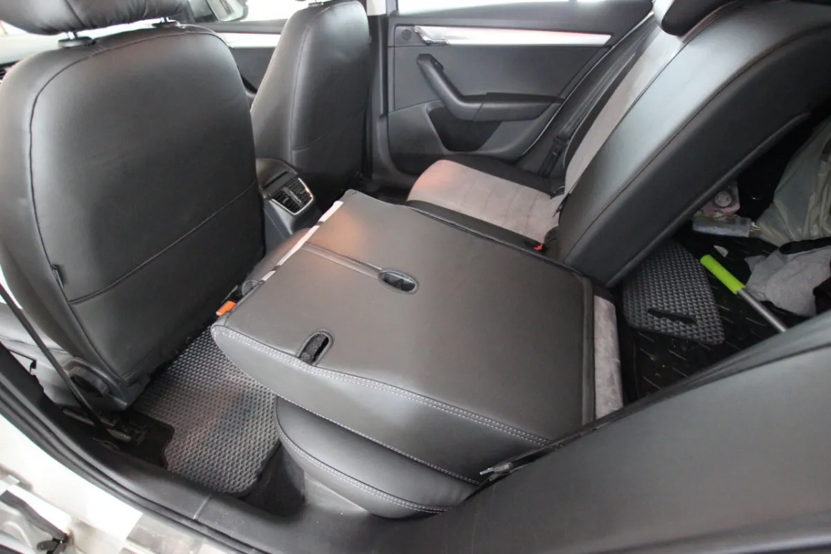 Авточохли для Skoda Octavia III (A7)