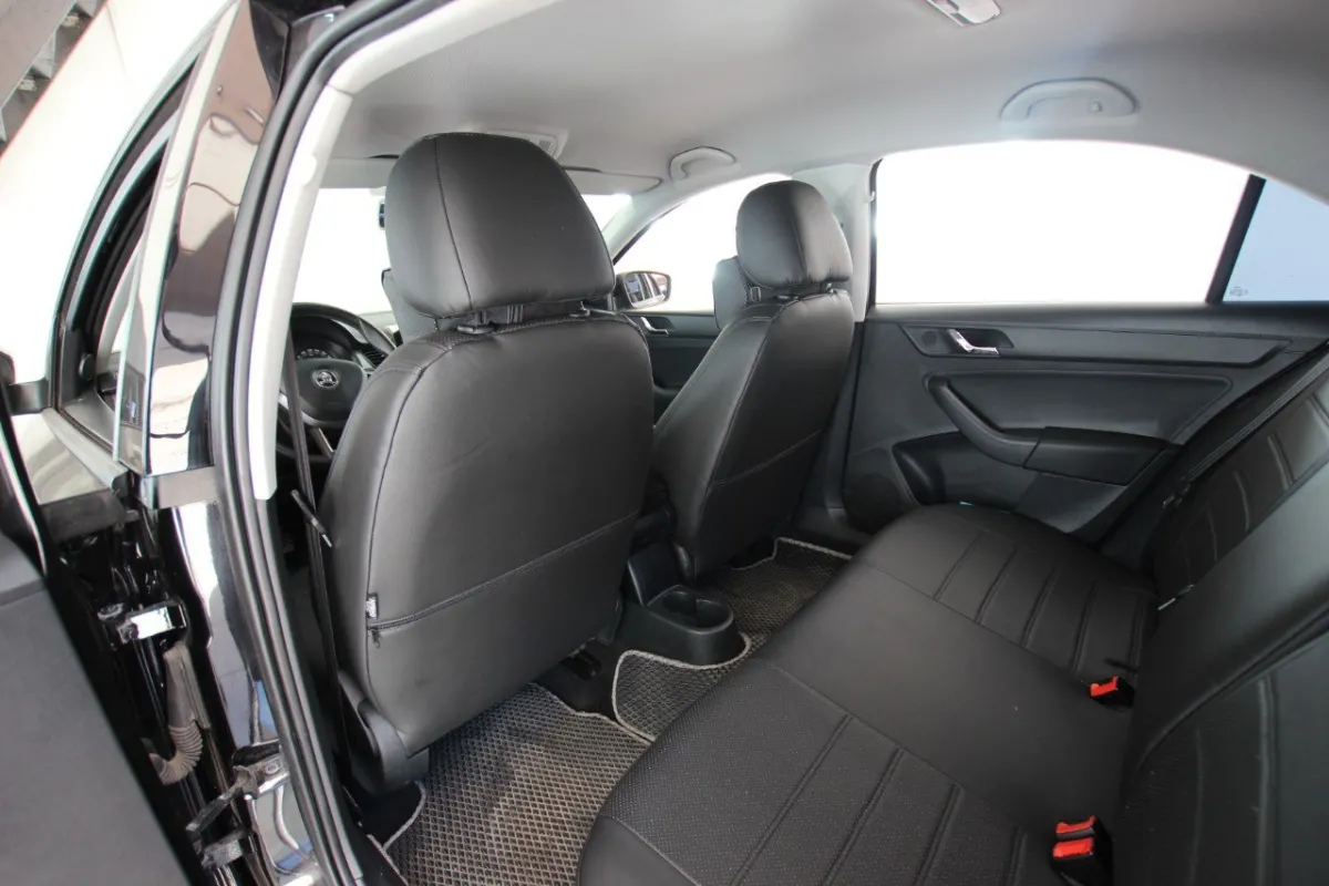 Авточохли для Skoda Rapid I