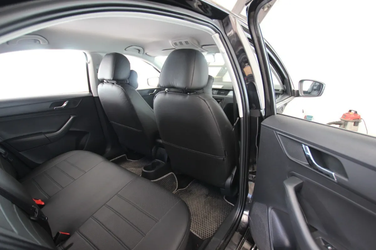 Авточохли для Skoda Rapid I