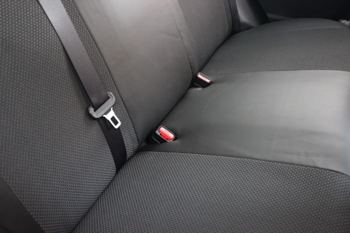 Авточохли для Toyota Corolla E170