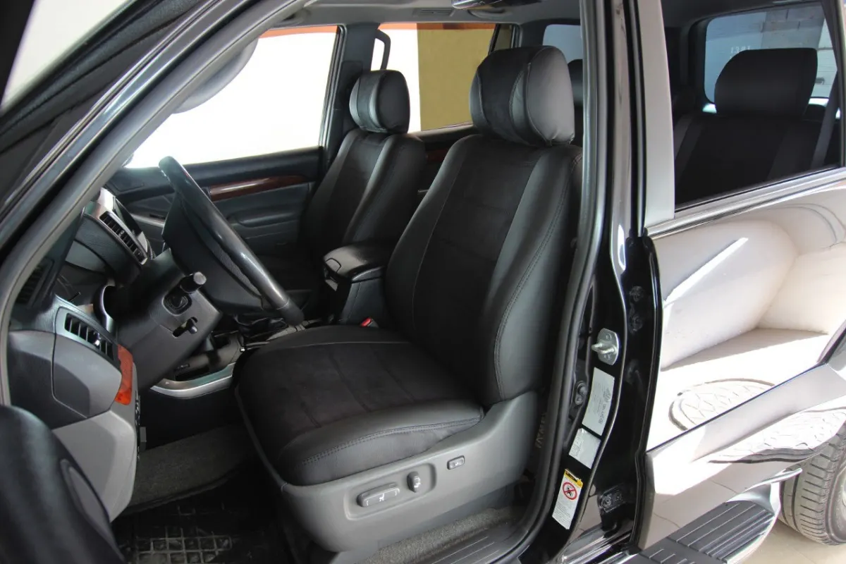 Авточохли для Toyota Land Cruiser Prado 120