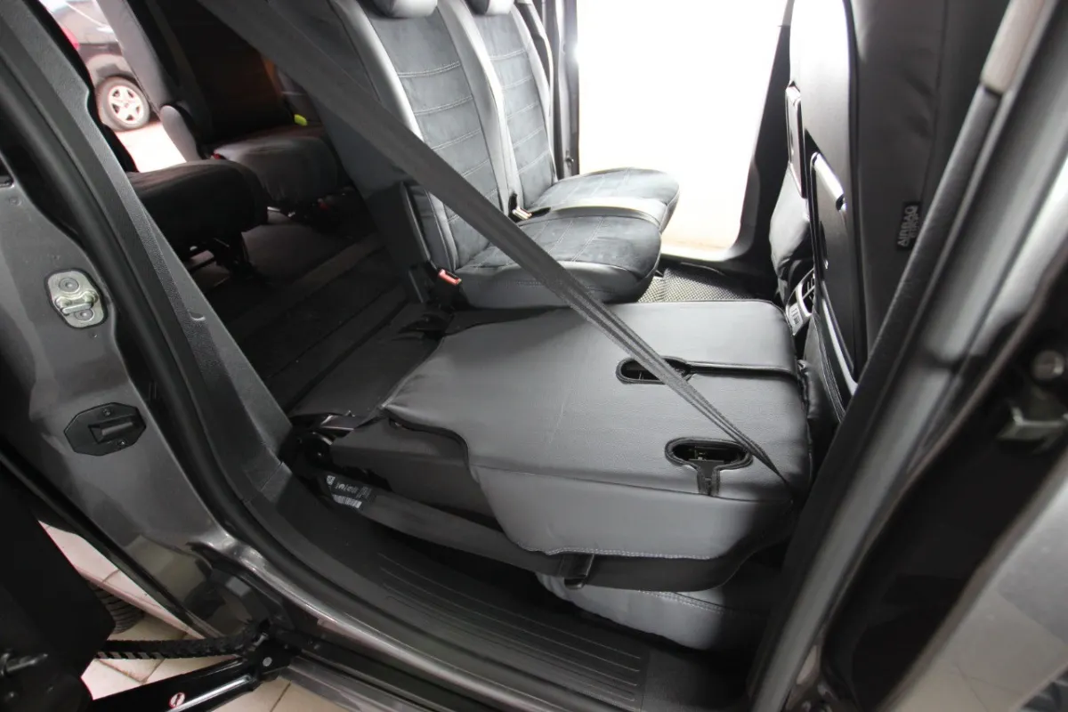 Авточохли для Toyota ProAce City Verso II
