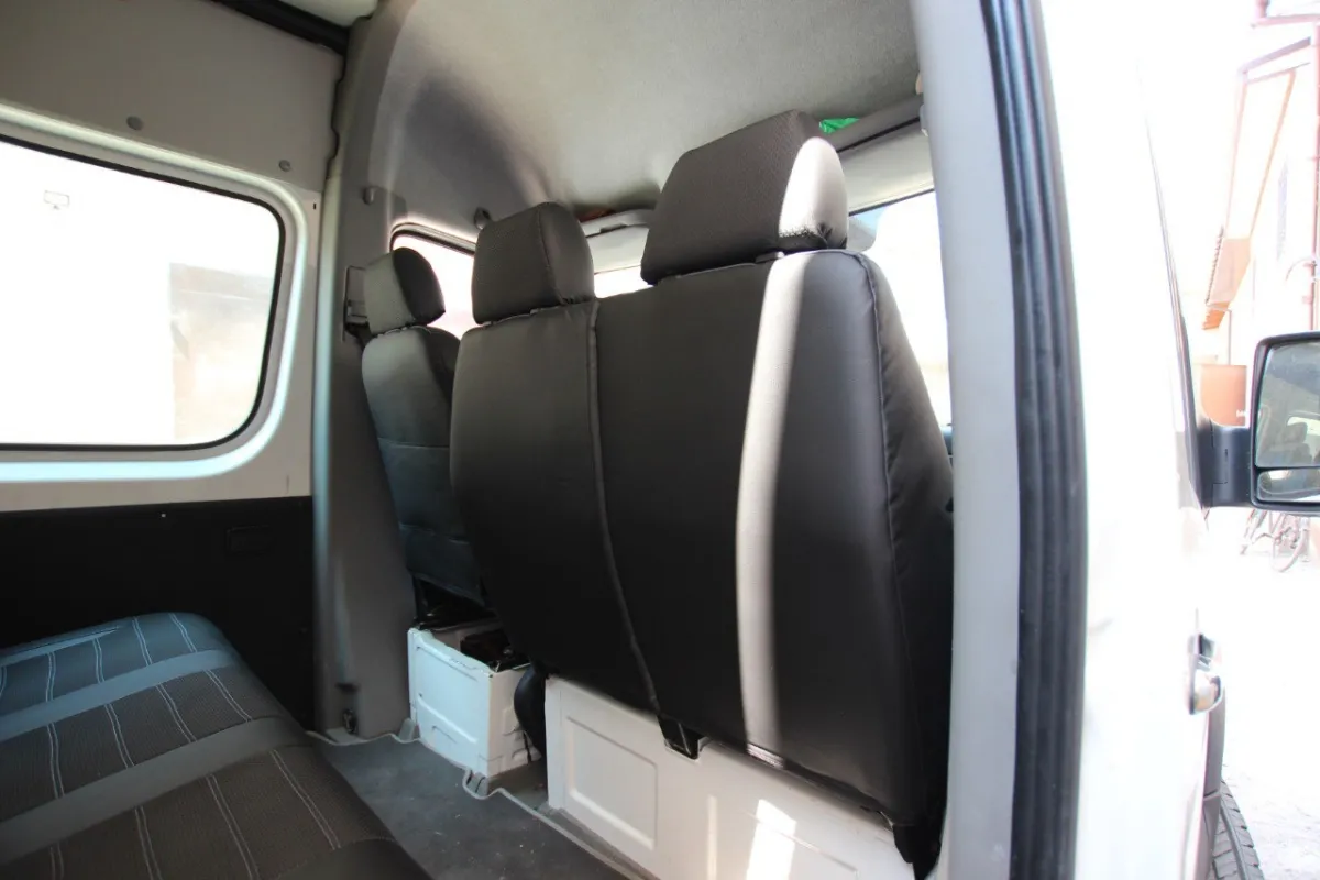 Авточохли для Volkswagen Crafter High Roof Van