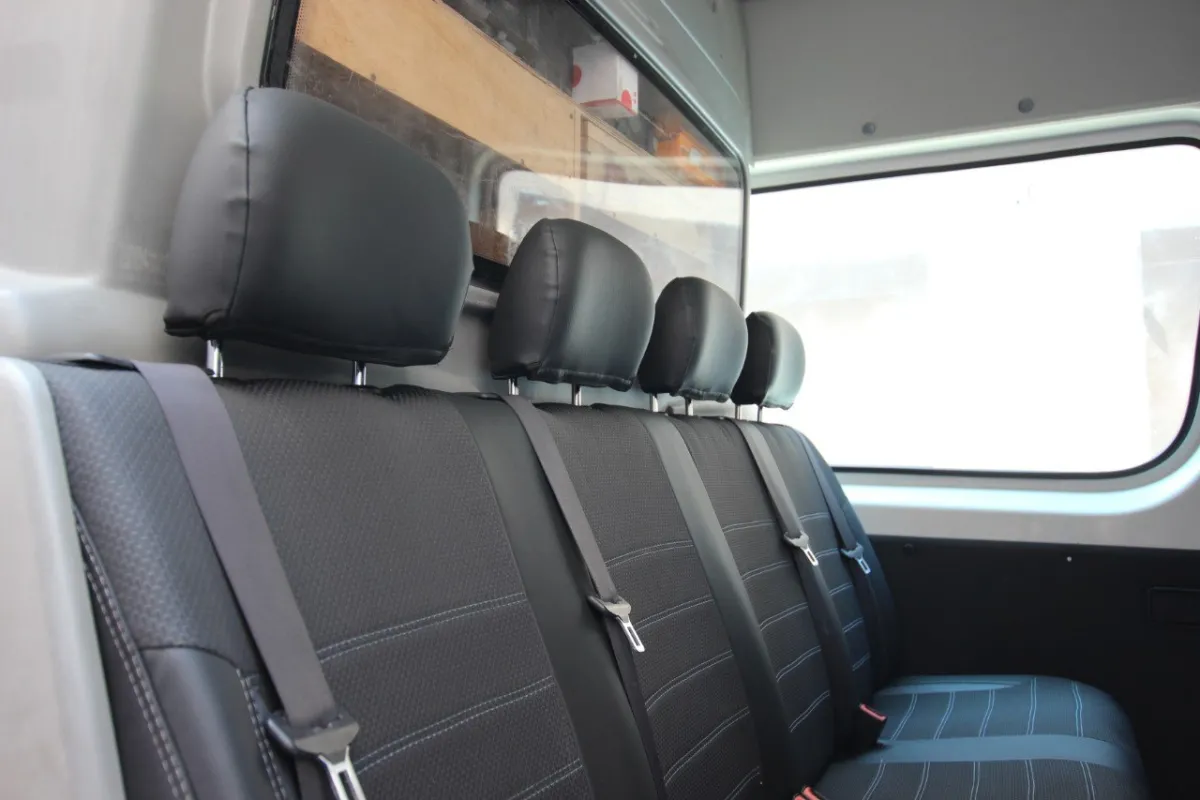 Авточохли для Volkswagen Crafter High Roof Van