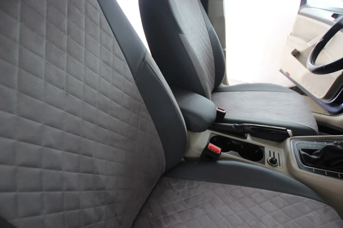 Авточохли для Volkswagen Golf 7