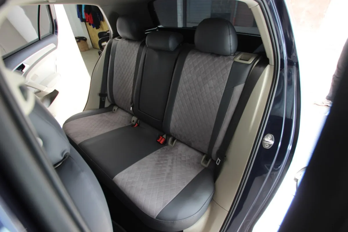 Авточохли для Volkswagen Golf 7