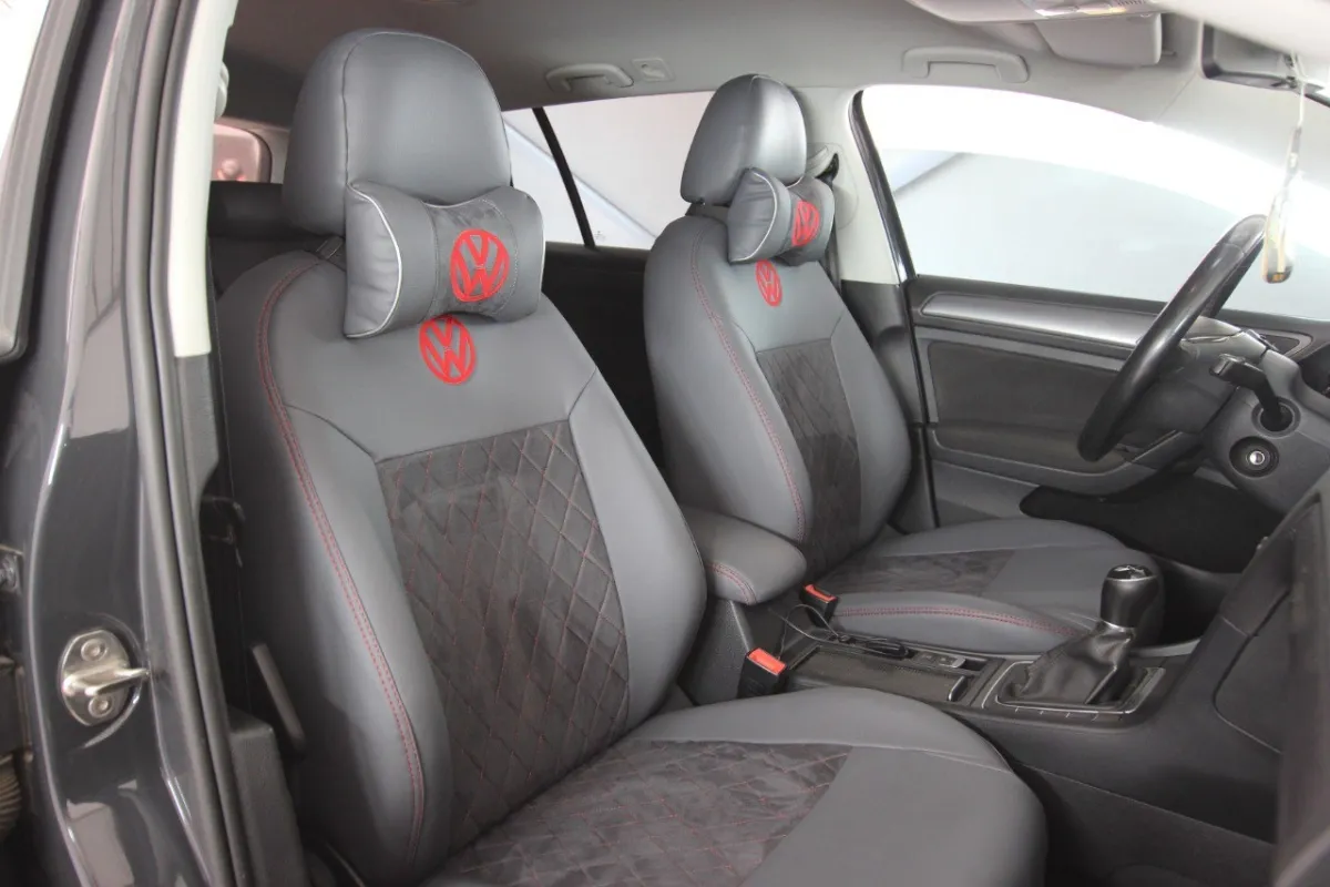 Авточохли для Volkswagen Golf VII