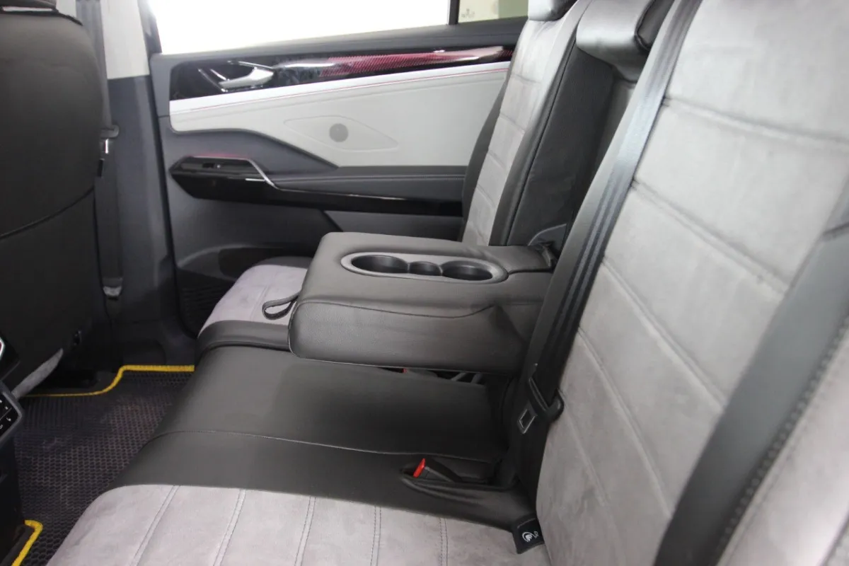 Авточохли для Volkswagen ID.6 Crozz Pro I 7 місць
