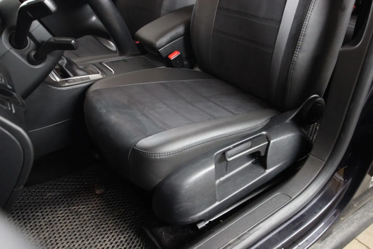 Авточохли для Volkswagen Passat Variant B6 2005-2010