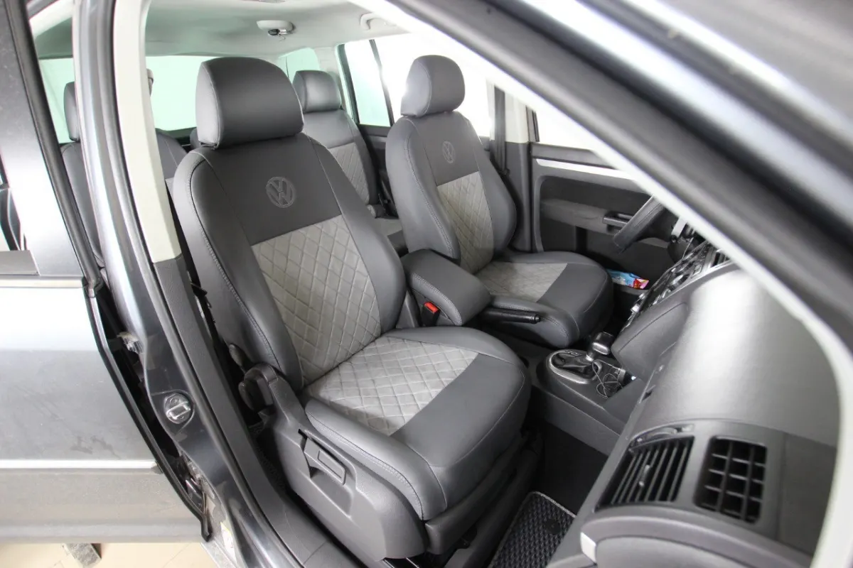 Авточохли для Volkswagen Touran I 2003-2006