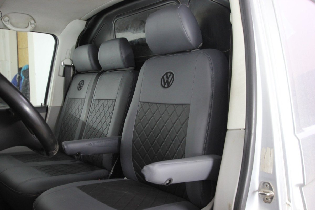 Авточохли для Volkswagen Transporter T5 1+2