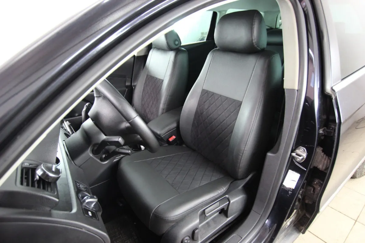 Авточохли для Volkswagen Passat B6