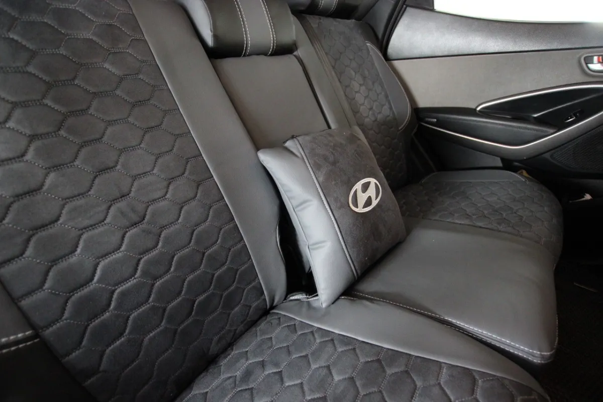 Чохли на сидіння для Hyundai Santa Fe III
