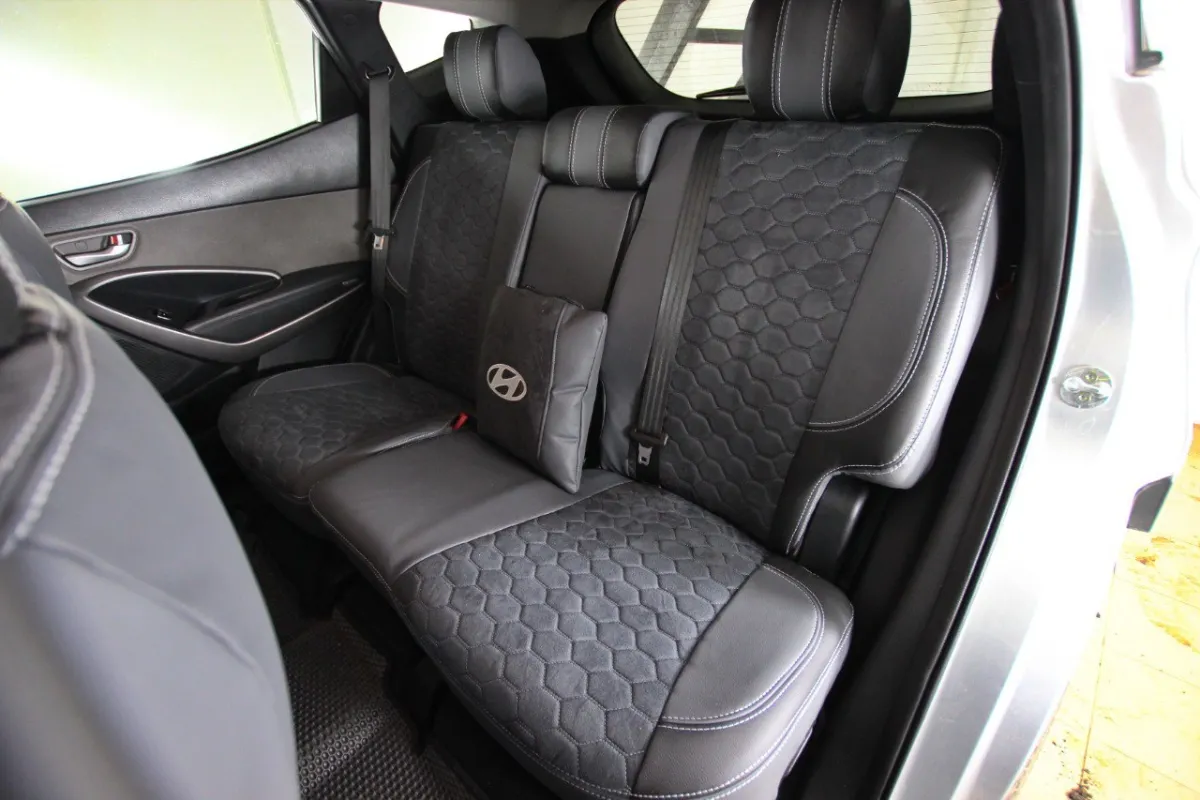 Чохли на сидіння для Hyundai Santa Fe III