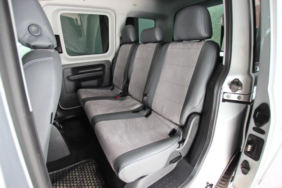 Чохли на сидіння Volkswagen Caddy
