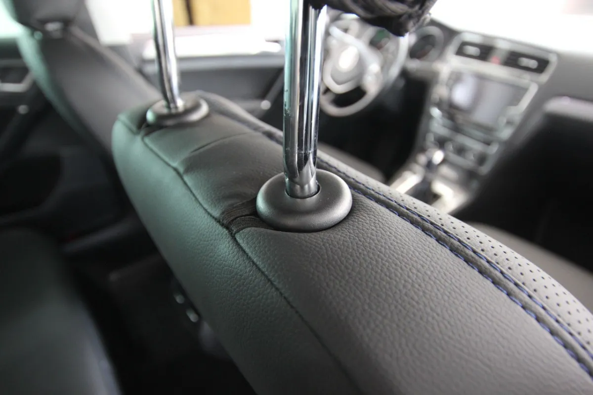 Авточохли Volkswagen e-Golf