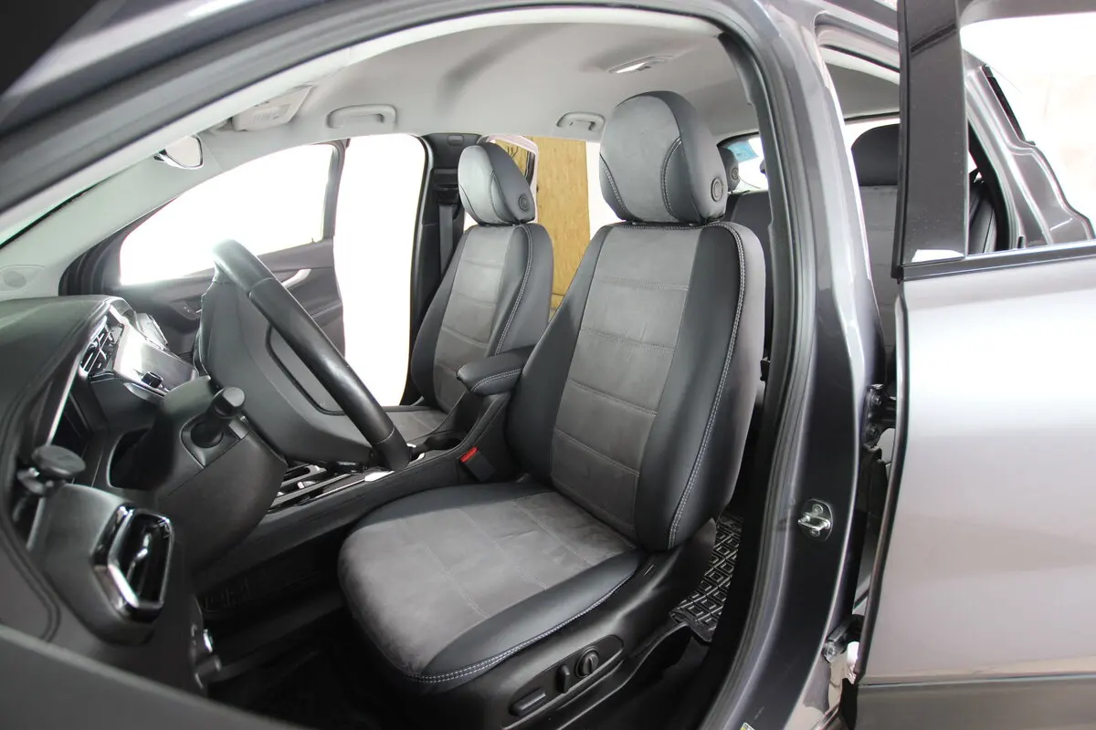 Авточохли для Chevrolet Bolt EUV 2021-2023