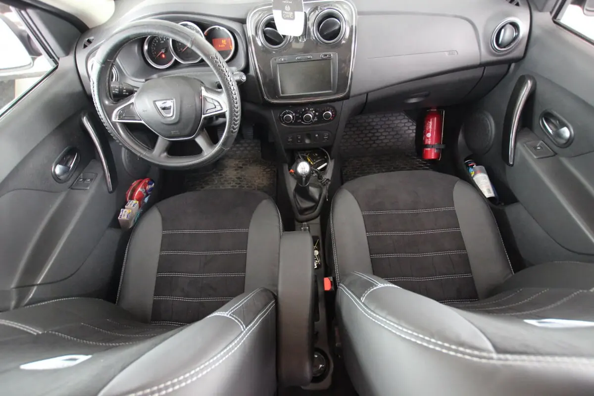 Авточохли для Dacia Logan MCV II