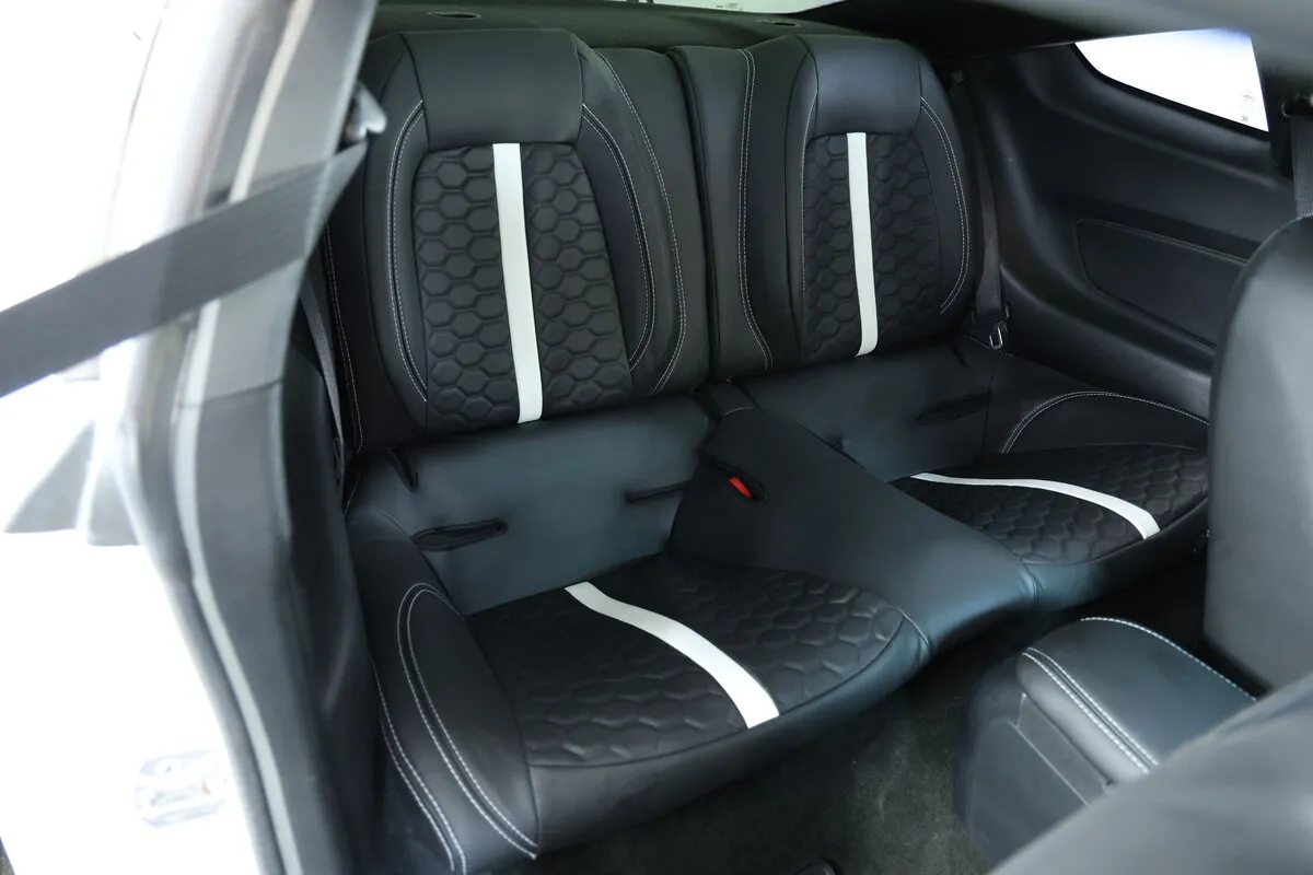 Авточохли для Ford Mustang Fastback 2014-2017 USA