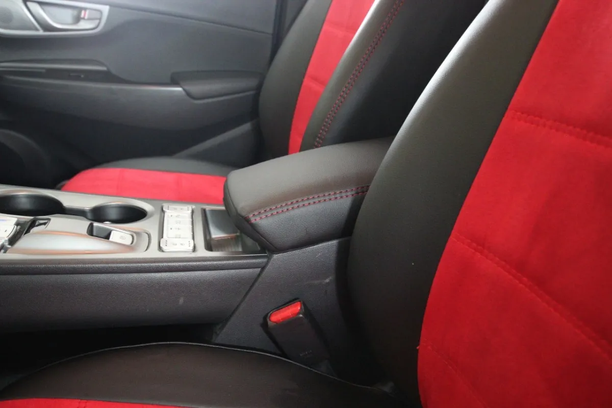 Авточохли для Hyundai Kona Electric